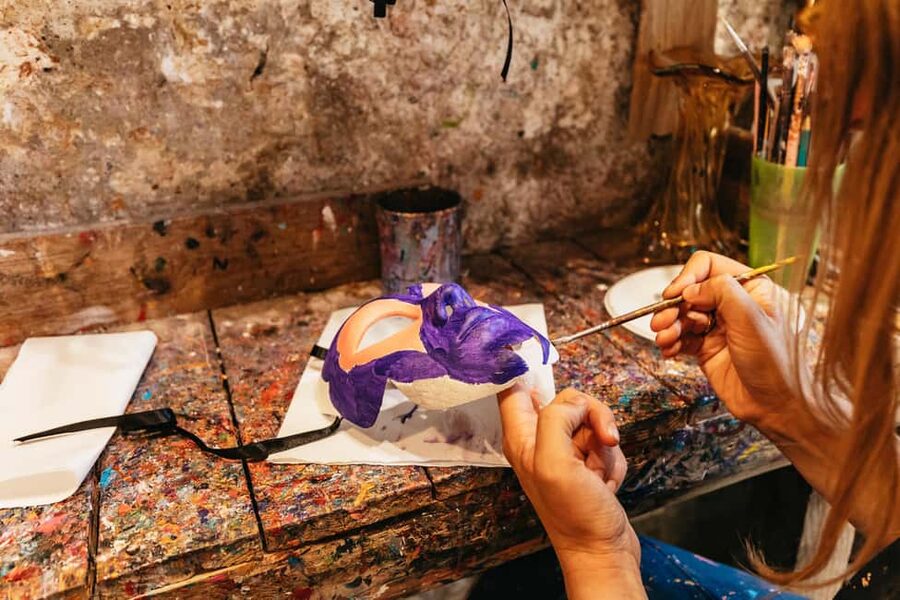 Venice: Carnival Mask Workshop - Why the one-hour length matters