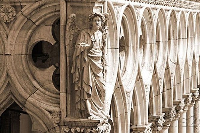 Venice Day Trip from Rome by High-Speed Train with Happy Hour - Returning from Santa Lucia to Rome