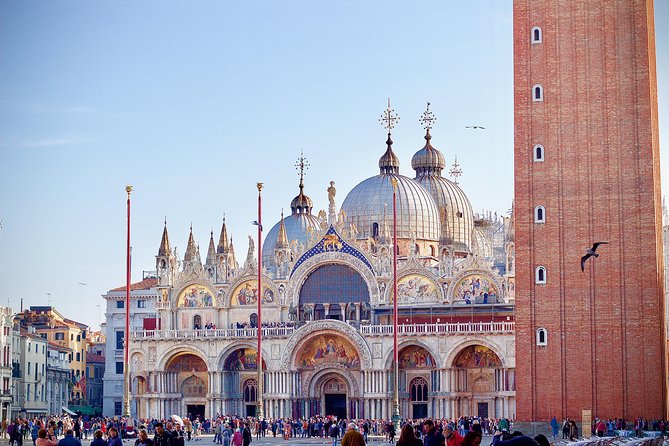 Venice: Doge's Palace and St. Mark's Basilica Guided Tour - The Bridge of Sighs and Casanova’s attic prison