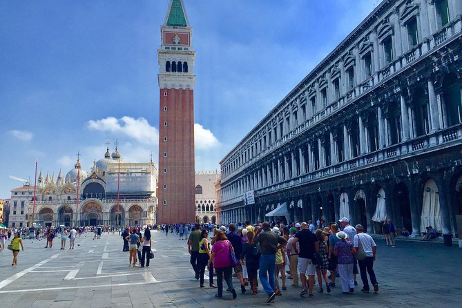 Venice: Doge's Palace and St. Mark's Basilica Guided Tour - St. Mark’s Basilica: gold mosaics and eastern influence