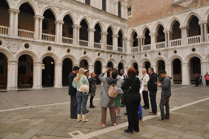 Venice Doge's Palace & Prisons Tour - What the guides add to the visit