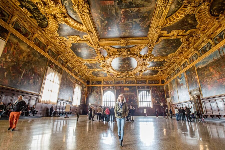 Venice: Doge's Palace Skip-the-Line Tour with Prisons - The prisons and Casanova’s escape