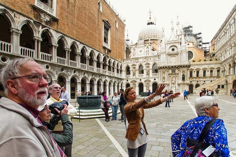 Venice: Doges Palace, Prison, and Secret Passageways Tour - The palace’s grand halls and Venetian art