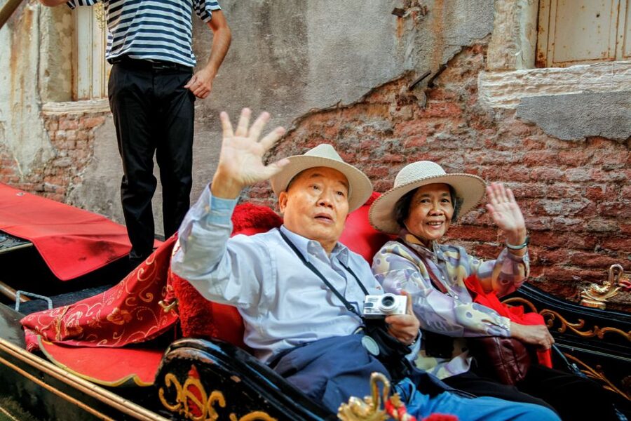 Venice: Gondola Ride with Live Guide or Audio Guide - Is $42 good value in Venice?