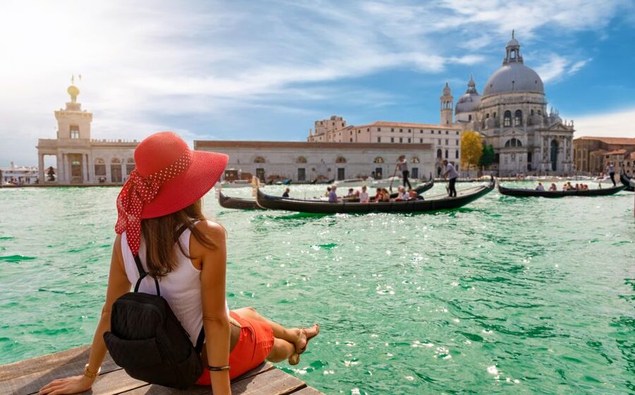 Venice: Gondola Tour under the Bridge of Sighs & Audio Guide - Cruising the lagoon and canals