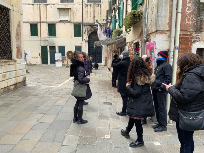 Venice: Jewish Ghetto Walking Tour with Synagogue Visits - The Spanish Synagogue: modest outside, ornate within