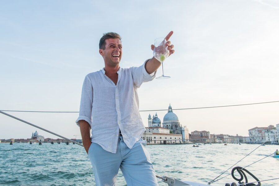Venice: Lagoon Catamaran Cruise with Music and Drinks - Leaving San Marco through the Giudecca Canal