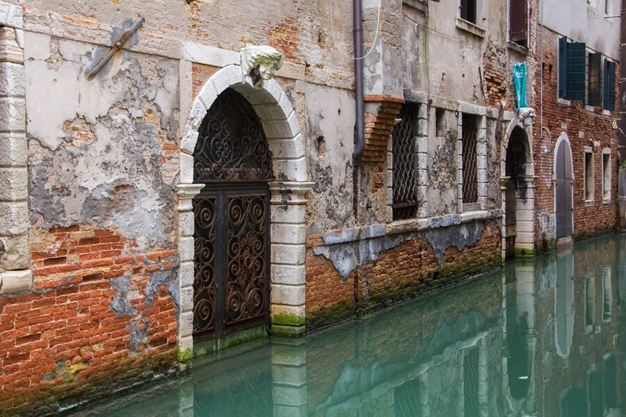 Venice: Morning Walking Tour - The Scuola Grande di San Marco and Venice’s charitable institutions