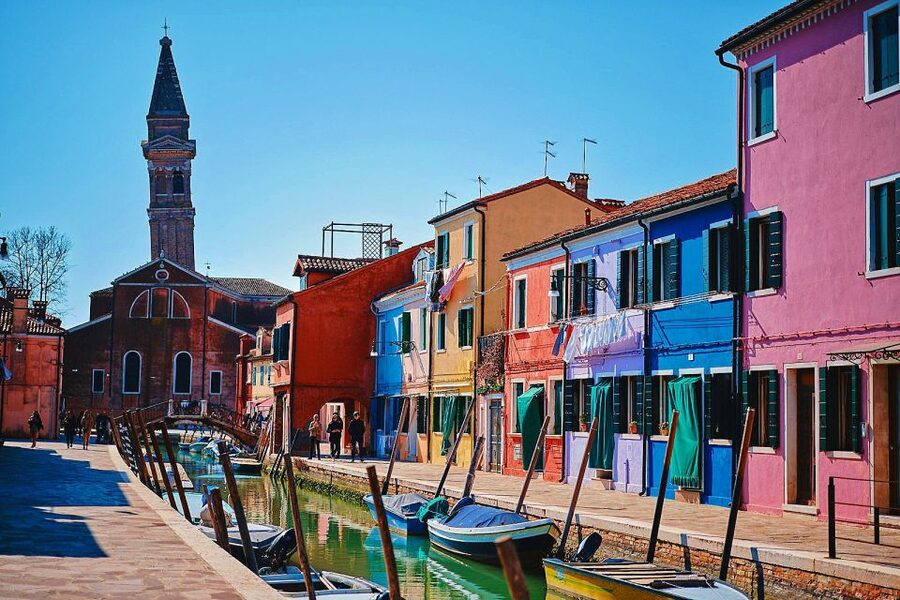 Venice: Murano & Burano Panoramic Boat Tour w/ Glassblowing - Small details that make the day easier