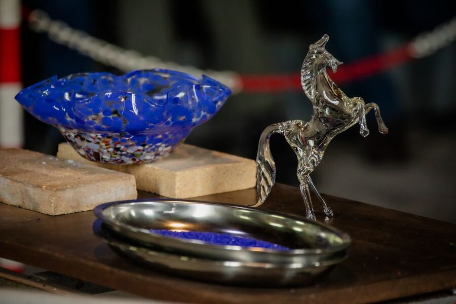 Venice: Murano, Burano, Torcello, and Glass Factory Tour - Murano: glass, craft, and a short first stop