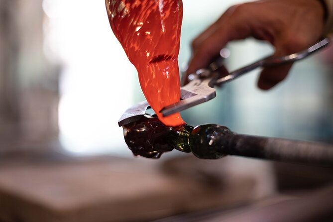 Venice Murano Island Glass Factory Tour with Glass Blowing Demonstration - Who will get the most from this short visit?