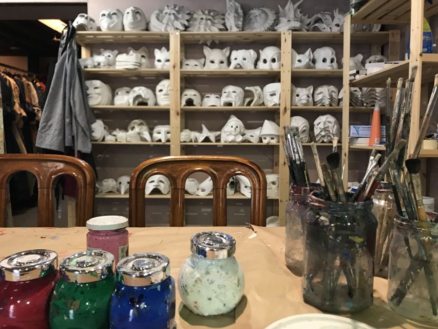 Venice: Paint your own Venetian Mask Workshop - Choosing Your Mask From More Than 50 Models