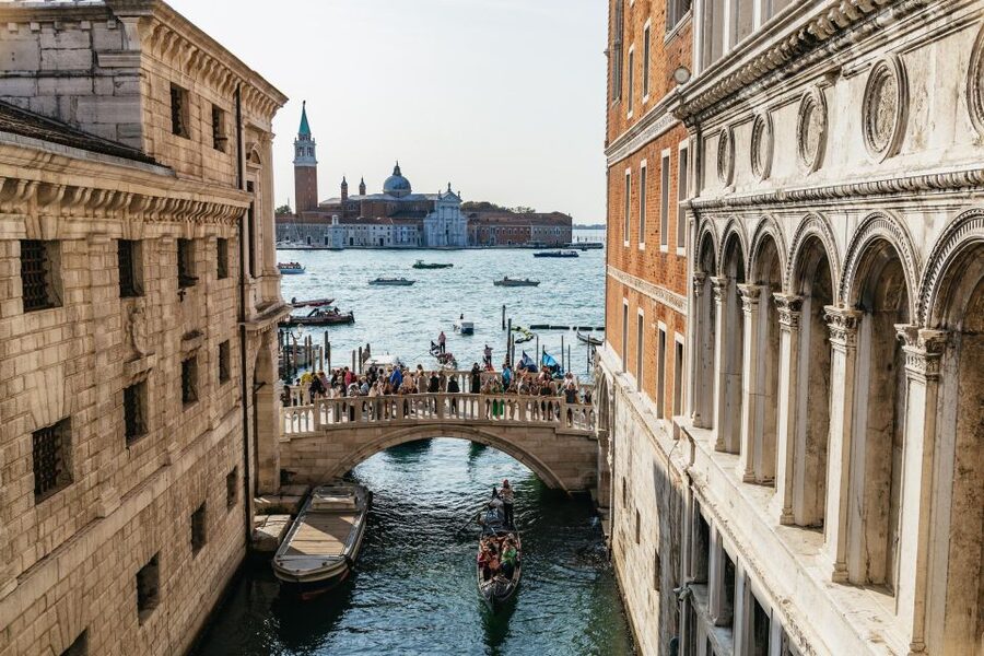 Venice: Private Entry Doge Palace & St. Mark Terraces Tour - St. Mark’s Basilica, gold mosaics, and a better look upward