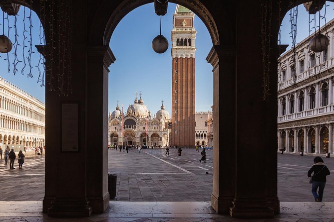 Venice's Best: Basilica, Doge's Palace, Gondola & History Gallery - The Venice History Gallery and VR presentation