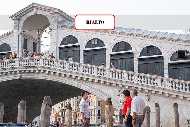 Venice: San Marco to Rialto Walking Tour & Spritz Like a Local - The bacaro and the Venetian spritz break