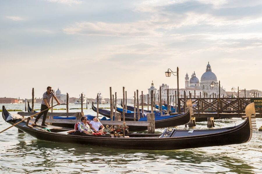 Venice: Shared Gondola Ride Across the Grand Canal - Price and value at $46 per person