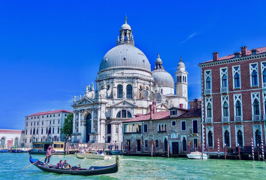 Venice: Shared Gondola Ride through the Lagoon City - Shared gondola seating and the boarding process