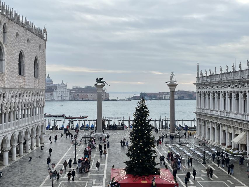 Venice: St. Mark's Basilica & Doge's Palace Tour with Ticket - The Bridge of Sighs and the prison story
