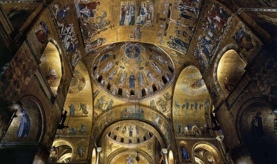 Venice: St. Mark's Basilica Skip-the-Line Entry & Audioguide - The exterior: marble, sculpture, and Byzantine style