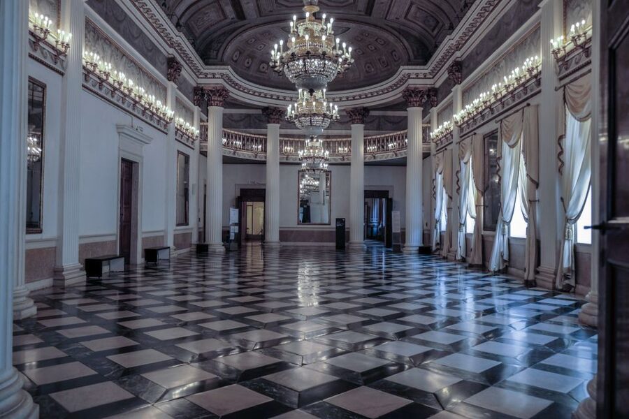 Venice: St. Mark's City Pass with Doge's Palace Entry - Reading St. Mark’s Square through three museums