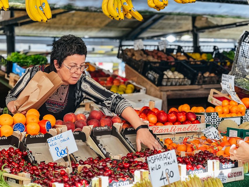 Venice: Street Food Tour with a Local Guide and Tastings - Five Stops And A Full Range Of Flavors