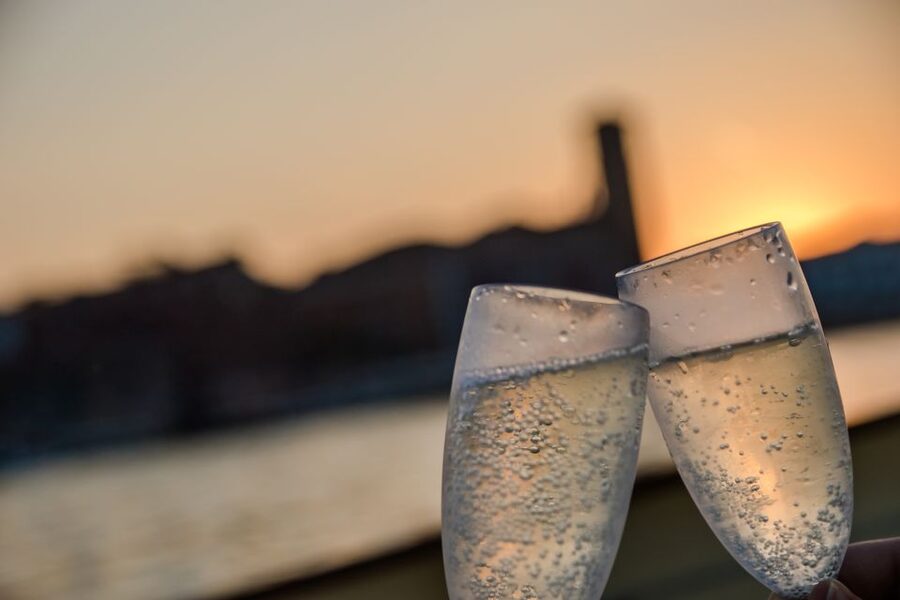 Venice: Sunset Cruise by Typical Venetian Boat - Who should book this Venice sunset cruise