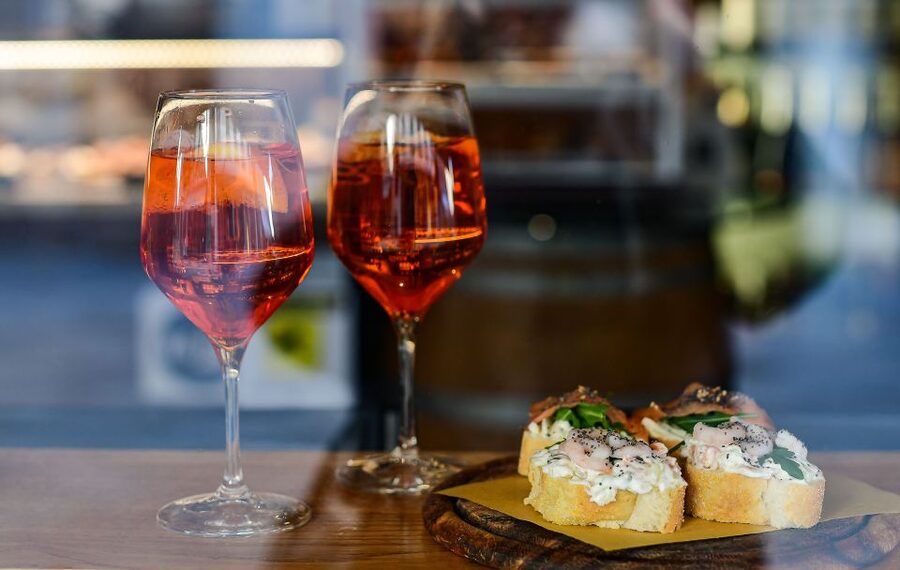 Venice: The Ultimate Food Tour with Wine & Spritz - Third stop: regional food and a second drink
