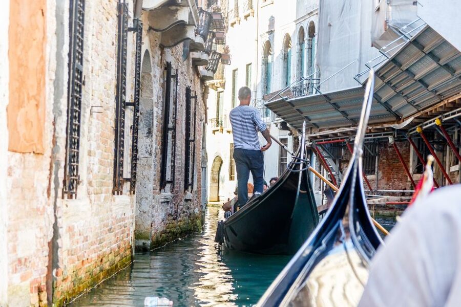 Venice: Traditional Shared Gondola Ride - Should You Book The Traditional Shared Gondola Ride?