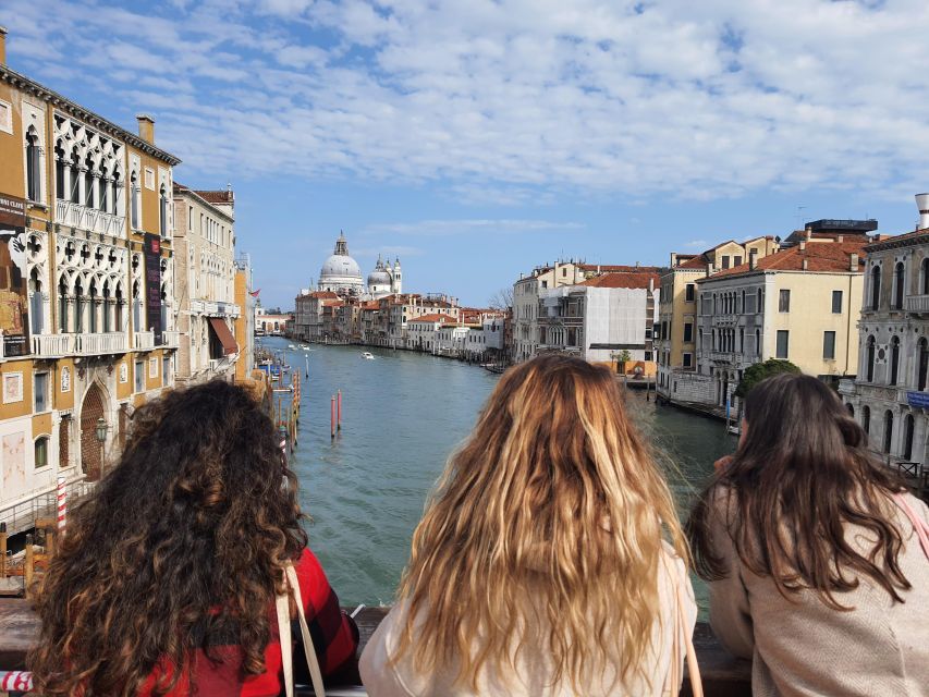 Venice: Walking Guided Tour of the City Must-See Sites - Why This Walk Works as a First Look at Venice