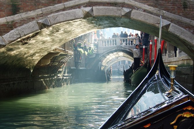 Venice Walking Tour and Gondola Ride - Scala del Bovolo and Teatro La Fenice