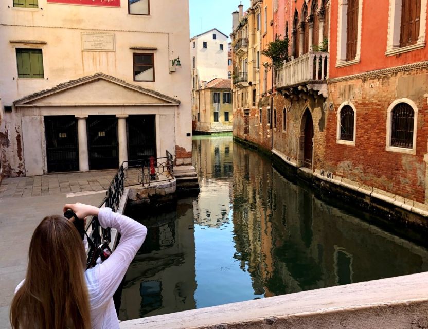 Venice Walking Tour and Gondola Ride Combo - Basilica della Salute and St. Mark’s Basin from the water