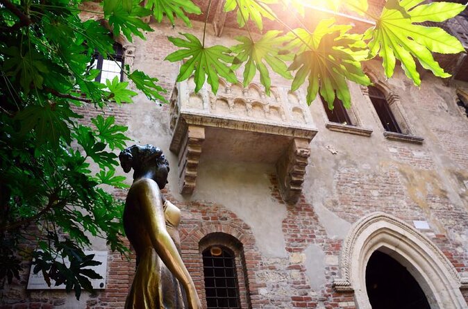 Verona e-bike tour: city center and panoramic views - Key Points Before You Book