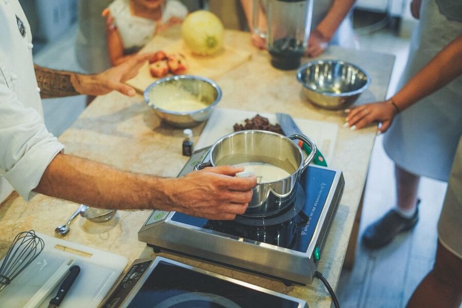 Verona: Gelato Making Class - Best Fit for Families and Solo Visitors