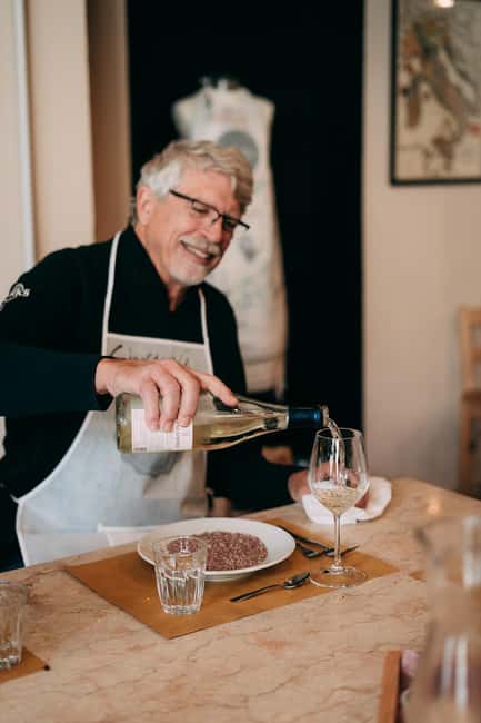 Verona: Hands-on Fresh Pasta and Tiramisù Cooking Class - Why a cooking class fits a Verona itinerary