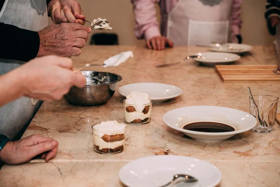 Verona: Hands-on Fresh Pasta and Tiramisù Cooking Class - The chefs make the difference