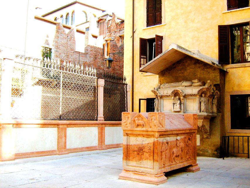 Verona: History and Hidden Gems Guided Walking Tour - What makes this Verona walk worth your time