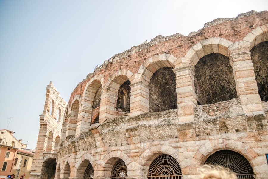 Verona: Priority Access Arena Guided Tour - The first look inside the Roman amphitheater