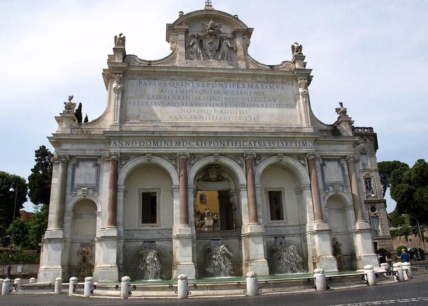 Vespa Sidecar Tour In Rome with Pickup, Drop-off, Gelato included - The Rome sidecar experience in brief