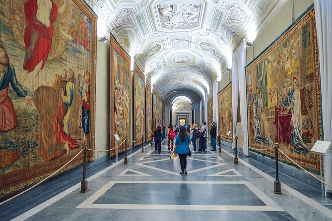 VIP Vatican, Sistine Chapel & St. Peter's Basilica Guided Tour - Why priority entry matters at the Vatican