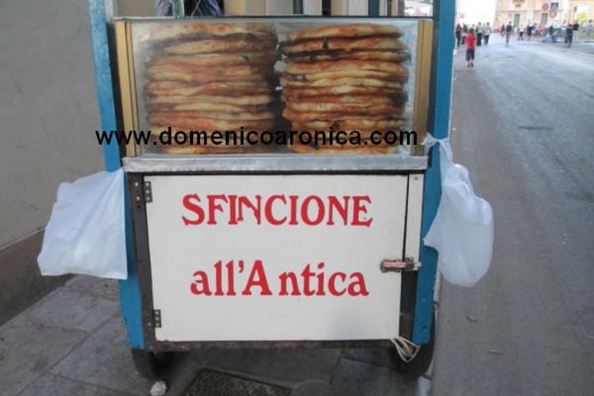 Walking Tour and street food Tour Palermo / History and Food - Santa Maria dell’Ammiraglio and the Martorana