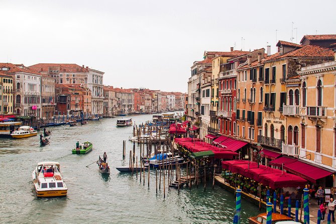 Welcome to Venice Group Tour St. Mark's Basilica & Gondola Ride - Acqua Alta bookstore and a small dose of Venice eccentricity