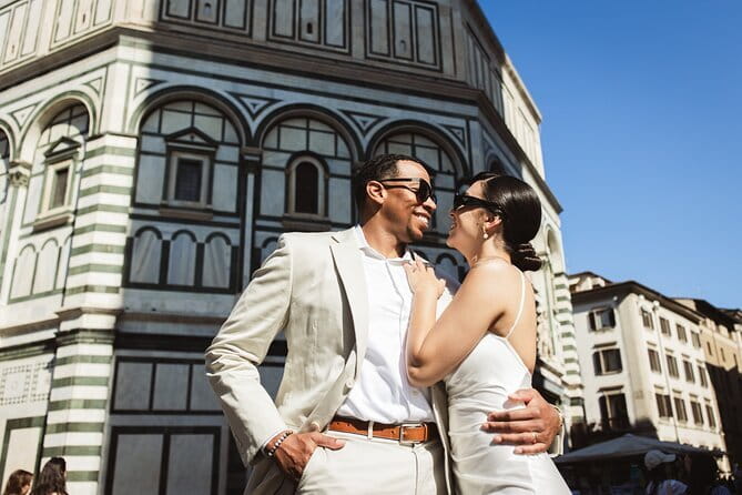 Winner 2025 Florence Sunset Food & Wine Tour by Eating Europe - Bruschetta, stracciatella, and Florence’s wine-window tradition