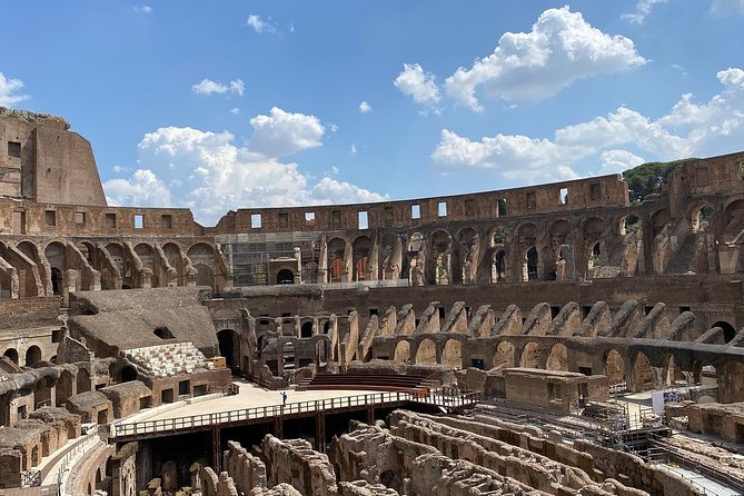 Wonders of The Colosseum Tour - Guide quality and group size
